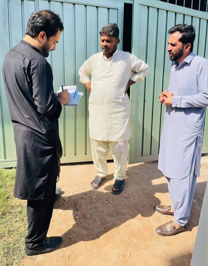 اسلام آباد میں ڈسٹرکٹ ہیلتھ آفس کی معائنہ ٹیم